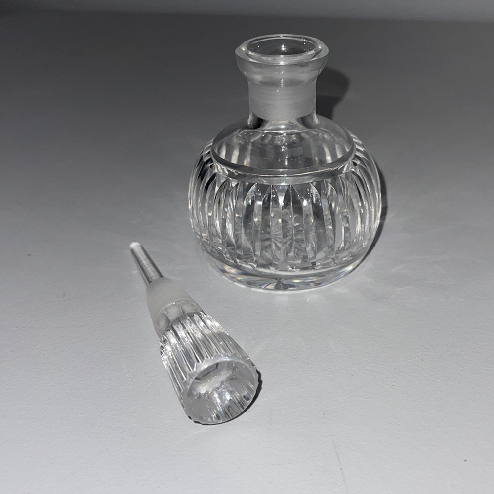 Vintage Waterford Vanity Crystal Perfume Bottle with Beveled Stopper Dauber - Picture 7 of 15
